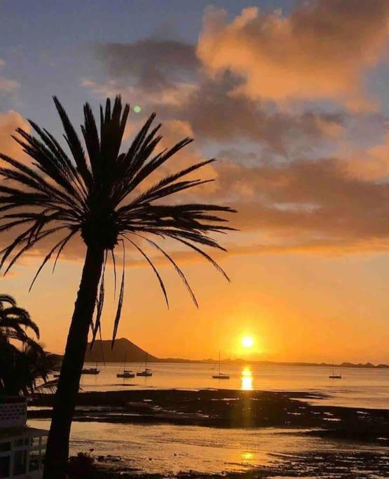Corralejo Home Beach & Center Екстер'єр фото